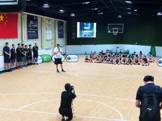 7岁儿童篮球基础训练计划方案_0